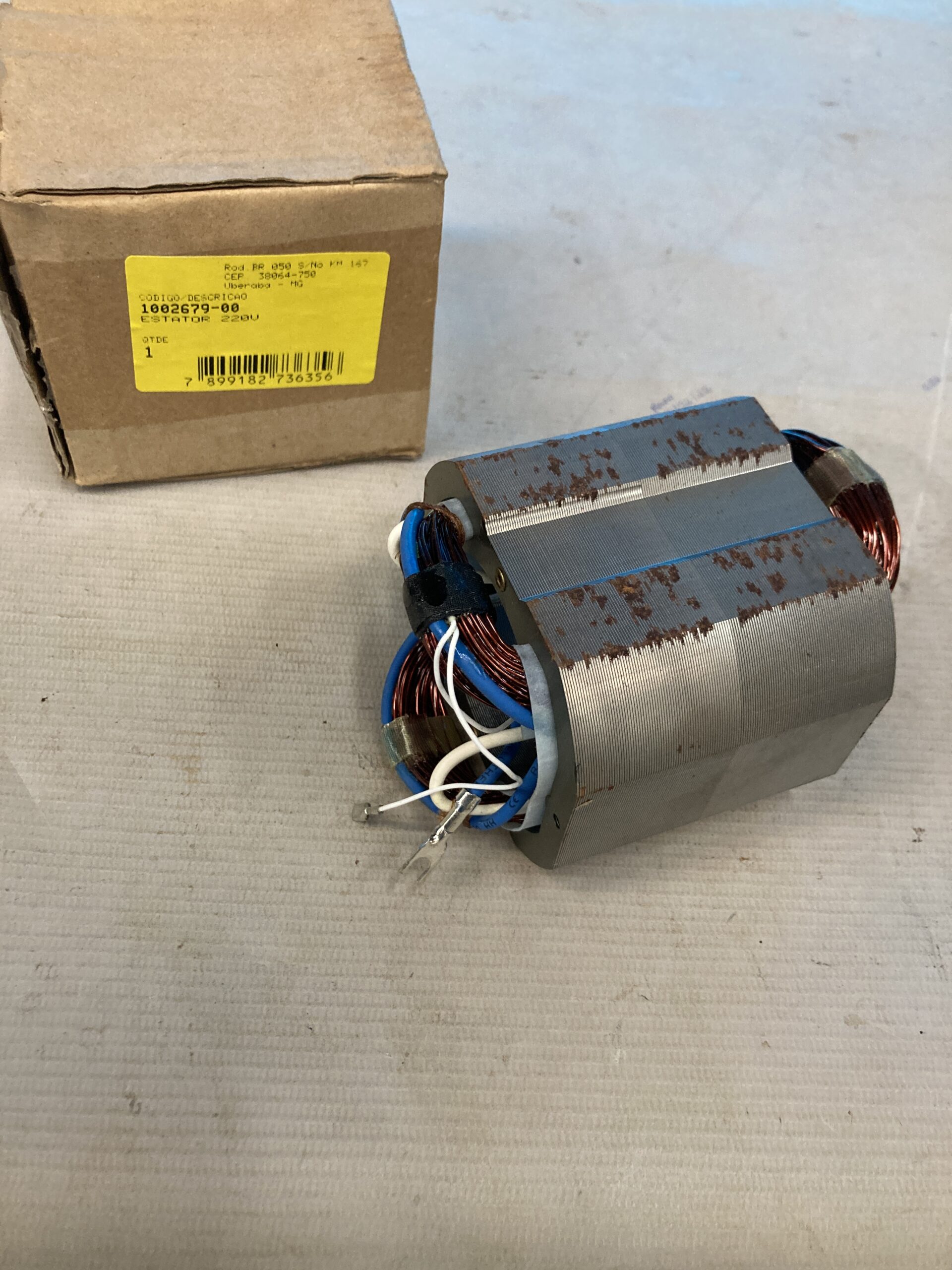 1002679-00 Estator 220v Para Perfuratriz D21585-qs Dewalt 1002679-00 - Imagem 1
