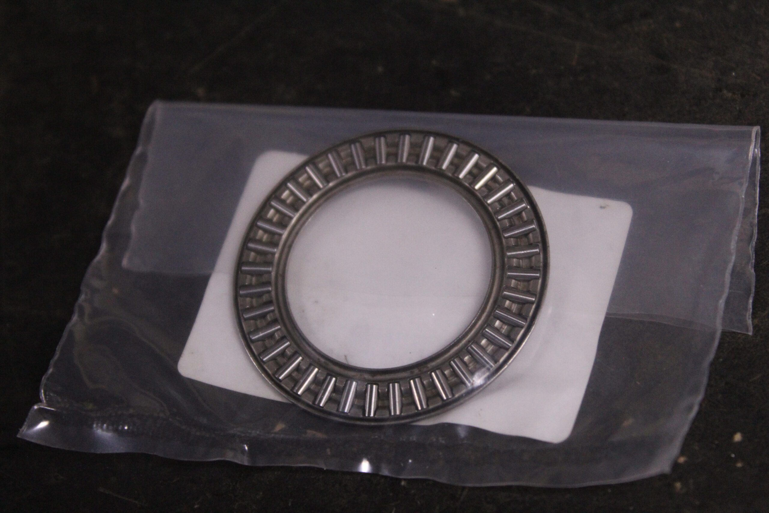 1002695-00 Rolamento Axial 30,2mm X 46,7mm Para Perfuratriz D21585-qs Dewalt 1002695-00 - Imagem 1