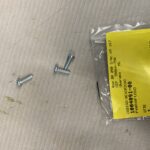 Parafuso Para Soprador Térmico Hg2000-b2 Black+decker 1004091-00