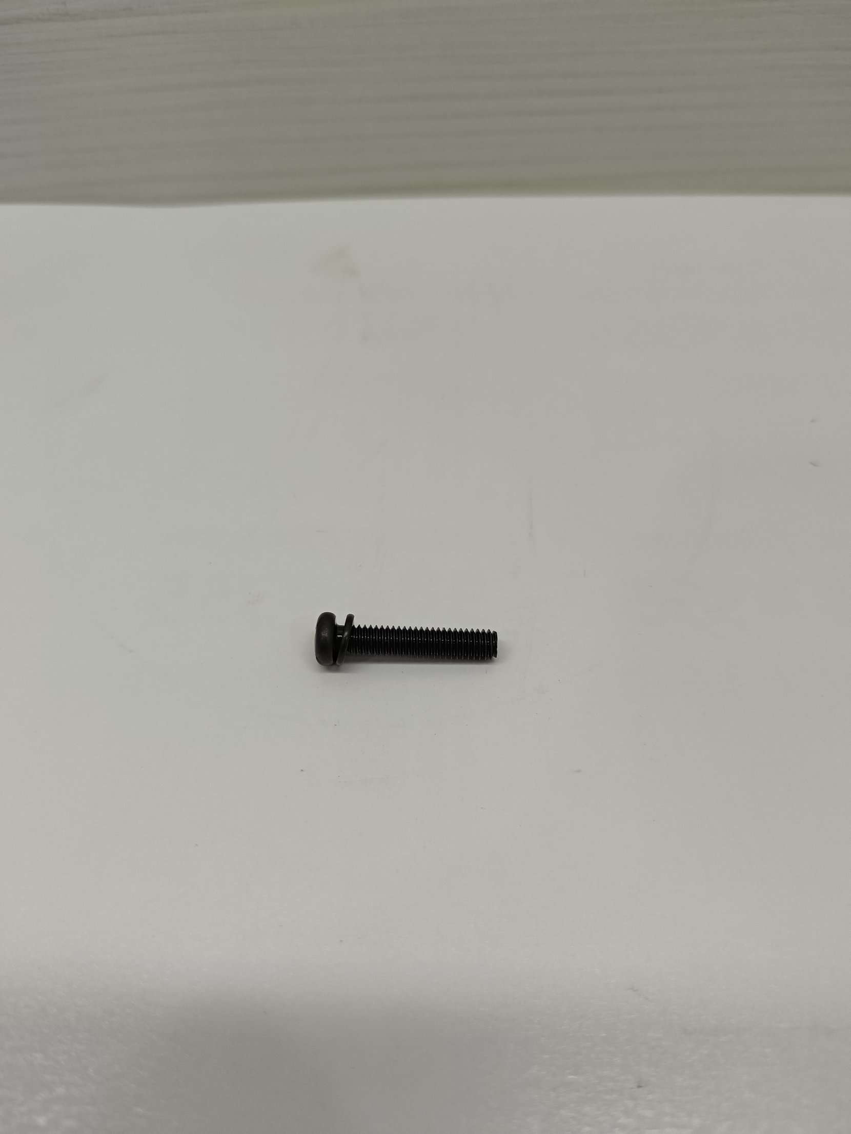 1004686-40 Parafuso Para Furadeira Dwe1622-b2 Dewalt 1004686-40 - Imagem 1