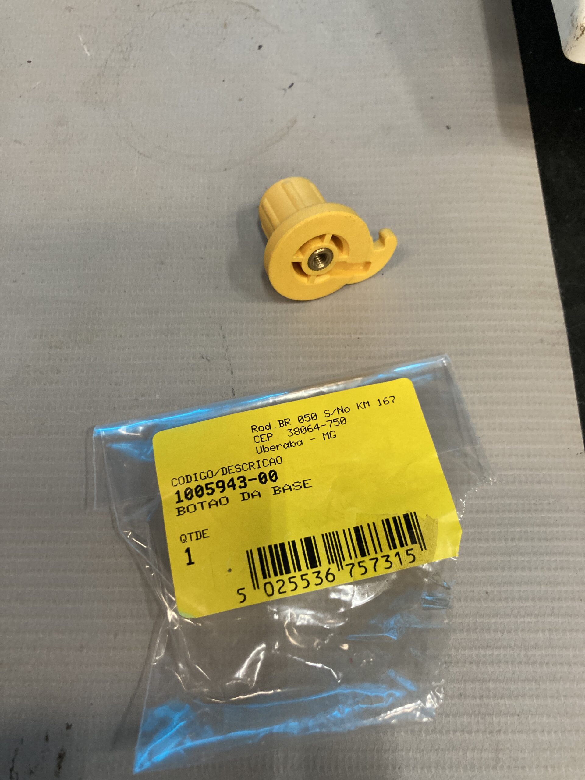 1005943-00 Botao Da Base Para Serra Circular Dws520k-b2 Dewalt 1005943-00 - Imagem 1