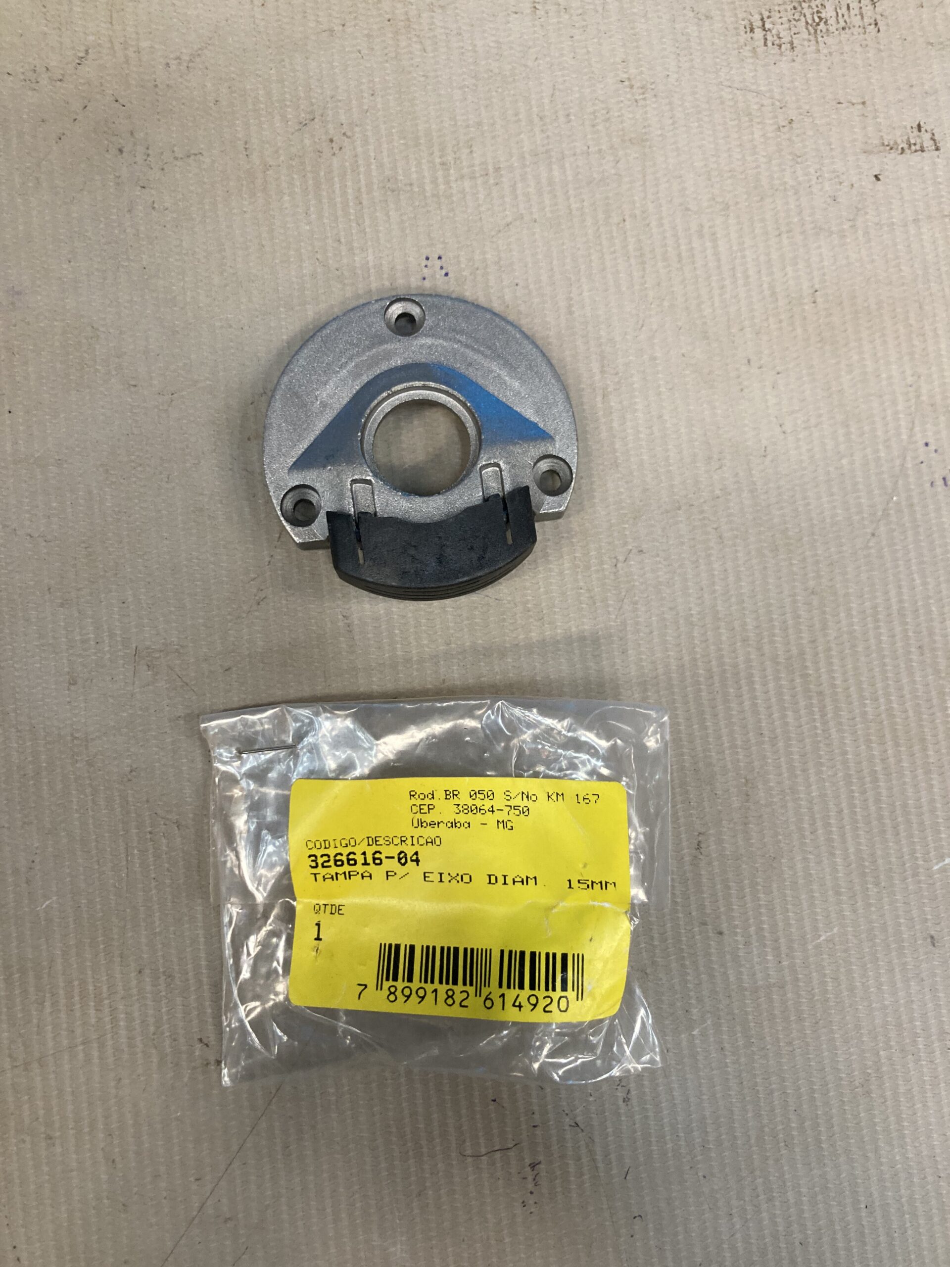 326616-04 Tampa P/ Eixo Diam. 15mm Para Tupia Dw621-b2 Dewalt 326616-04 - Imagem 1