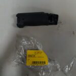 Empunhadura Superior Para Serra Circular Dws520k-b2 Dewalt 492062-00
