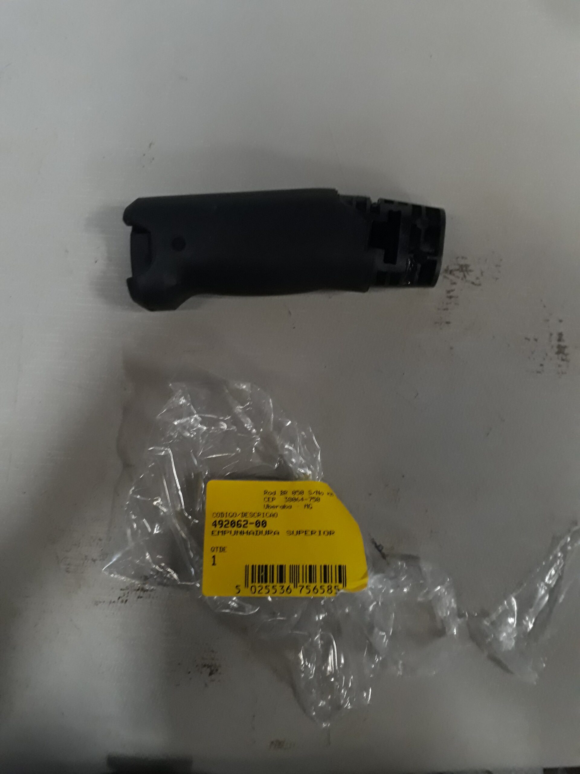 492062-00 Empunhadura Superior Para Serra Circular Dws520k-b2 Dewalt 492062-00 - Imagem 1