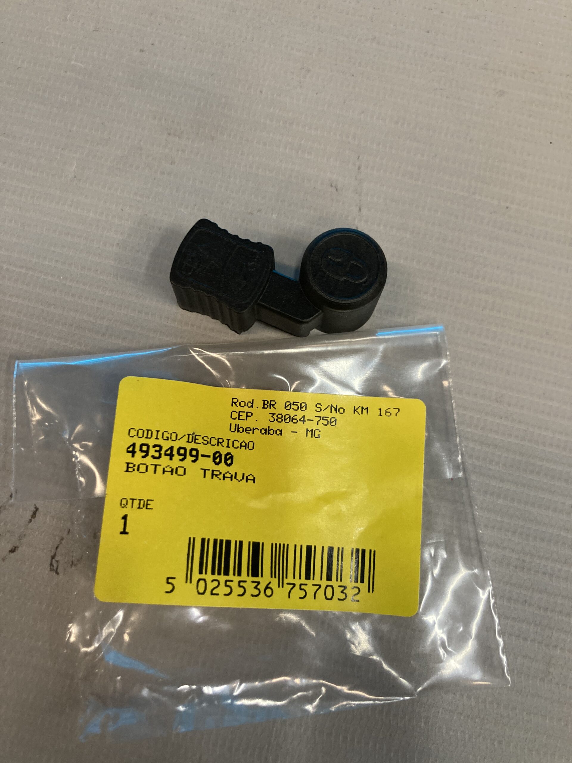 493499-00 Botao Trava Para Serra Circular Dws520k-b2 Dewalt 493499-00 - Imagem 1