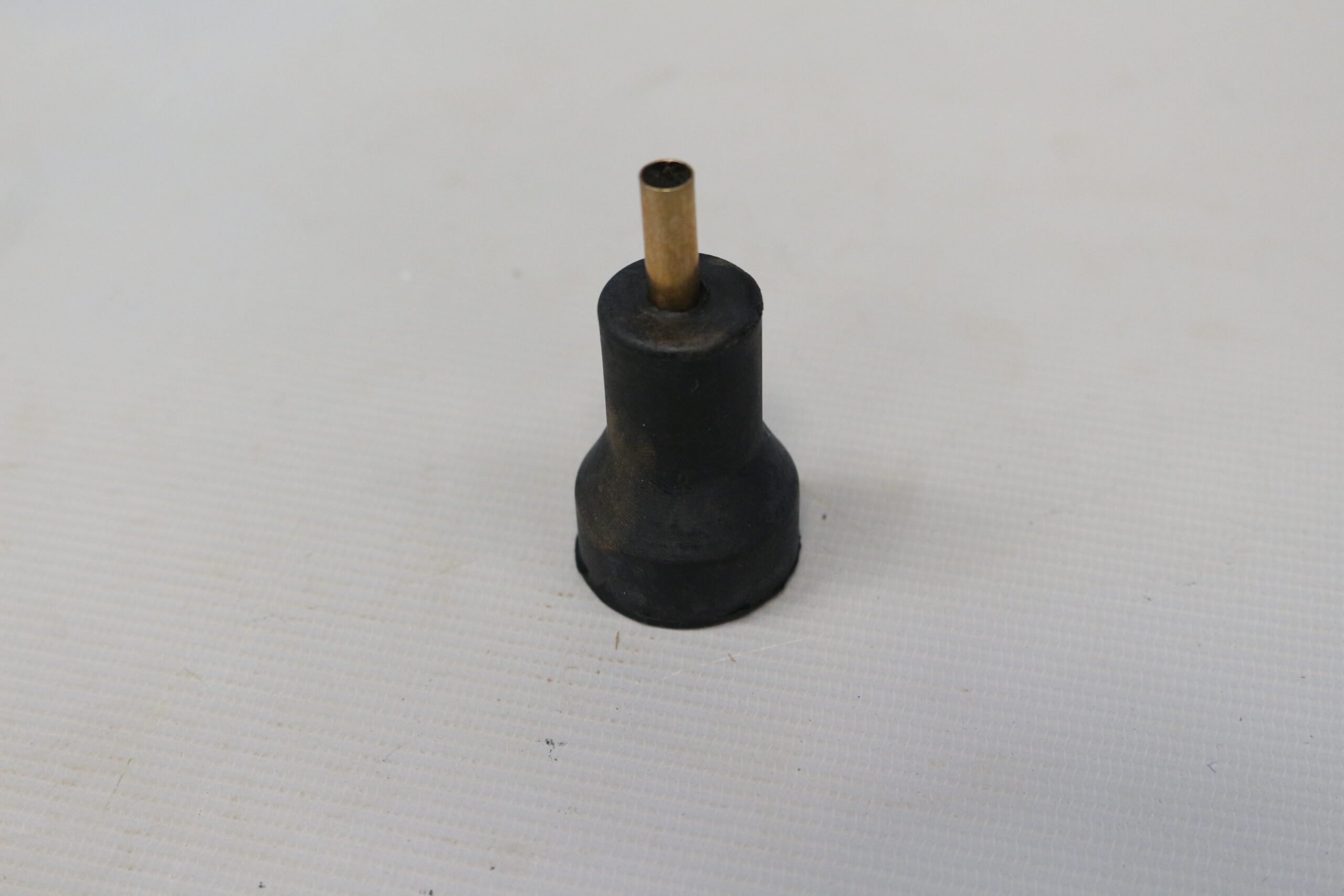 5140156-14 Saida Da Refrigeracao Para Serra Mármore Tc13-b2 Black+decker 5140156-14 - Imagem 1