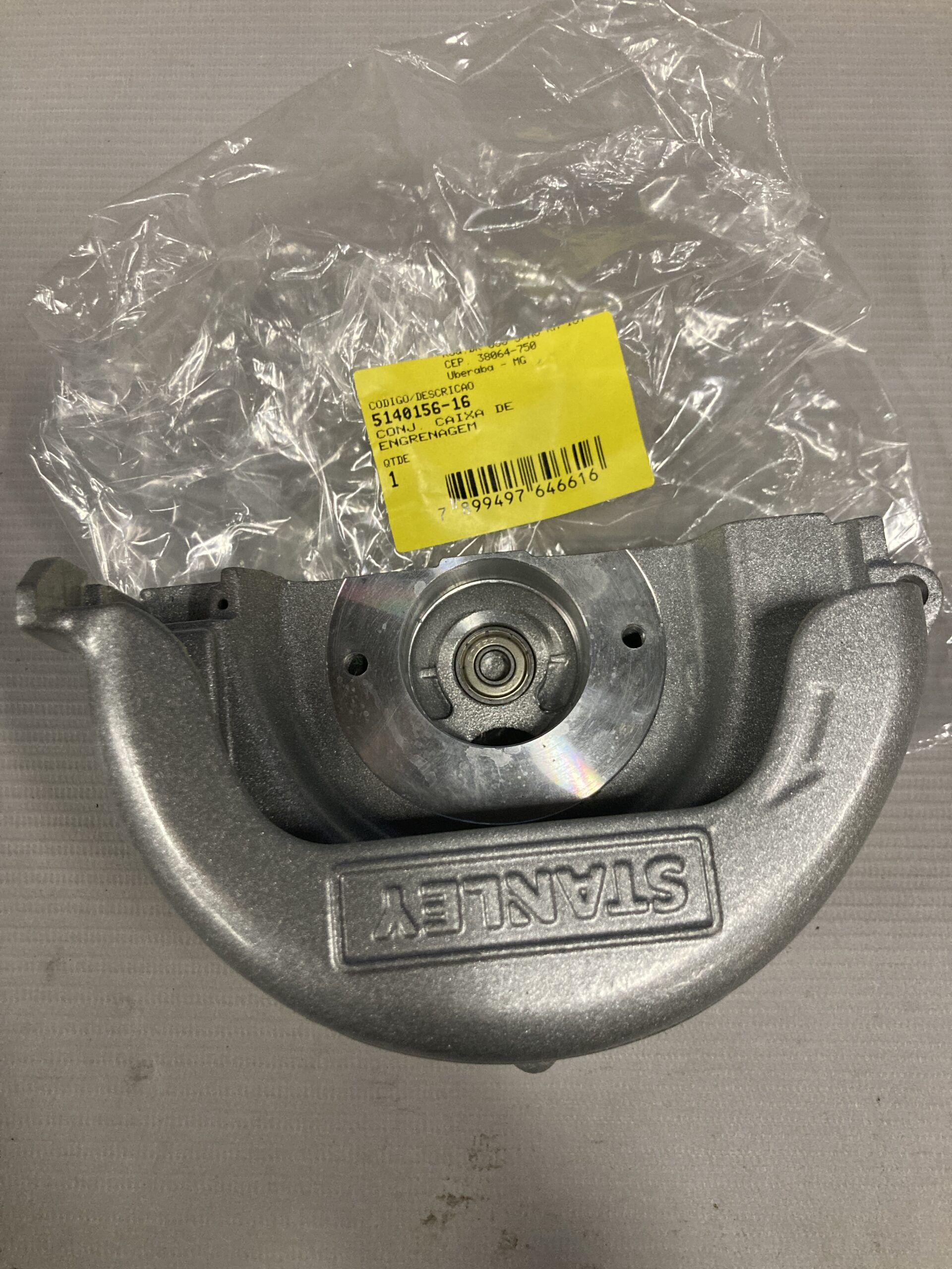 5140156-16 Conj. Caixa De Engrenagem Para Serra Mármore Tc13-b2 Black+decker 5140156-16 - Imagem 1