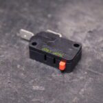 Micro Interruptor 220v Para Soprador De Folhas Bv25-b2 Black+decker 5140164-19