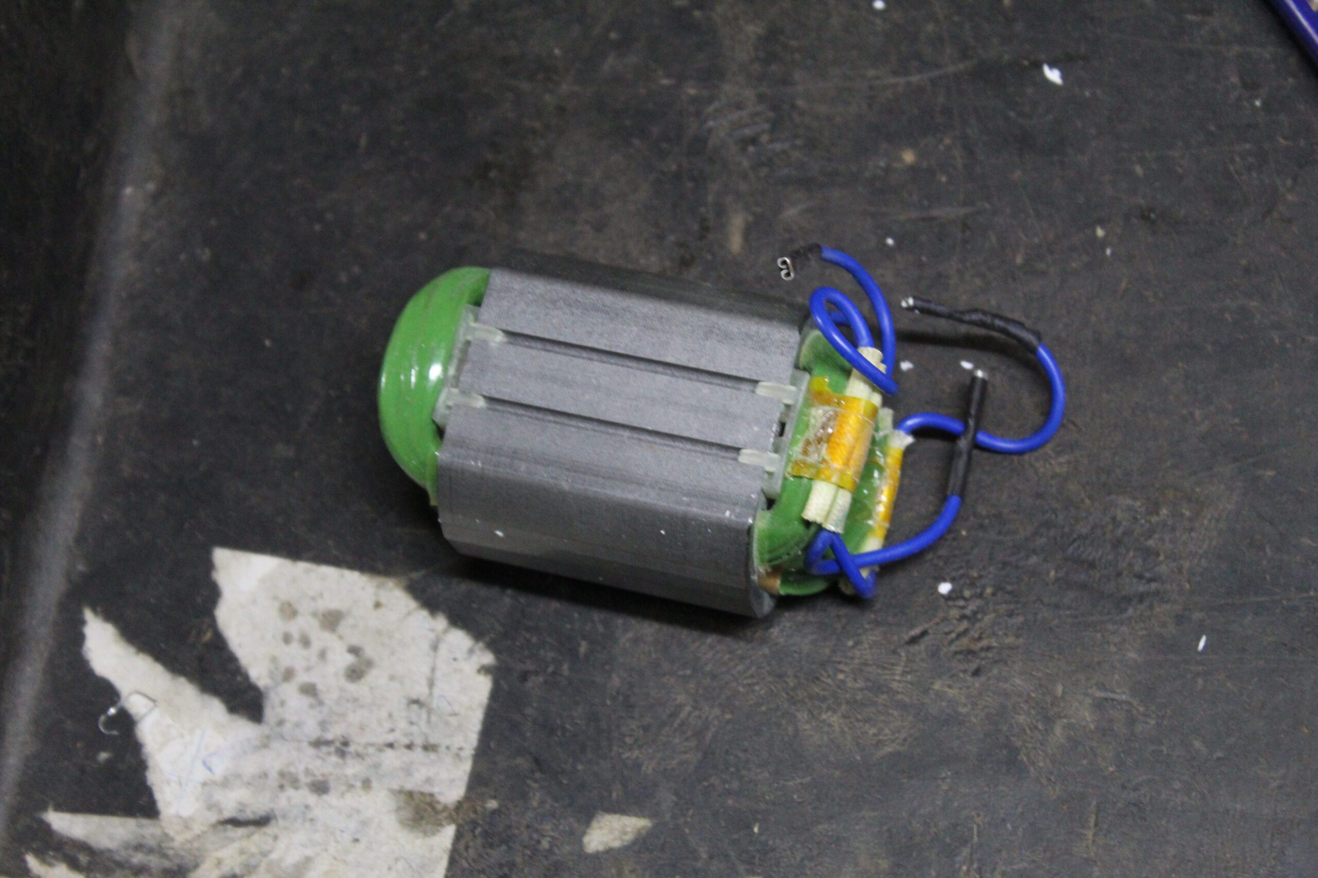 5140167-20 Estator 127v Para Furadeira Stdr5510-br Stanley 5140167-20 - Imagem 1