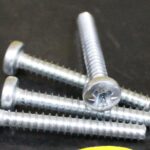 Parafuso Para Esmerilhadeira Angular Sl227-b2 Stanley 5140169-91