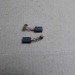 Par Escovas De Carvao Para Lixadeira Roto E Orbital Sss310-b2 Stanley 5140185-02