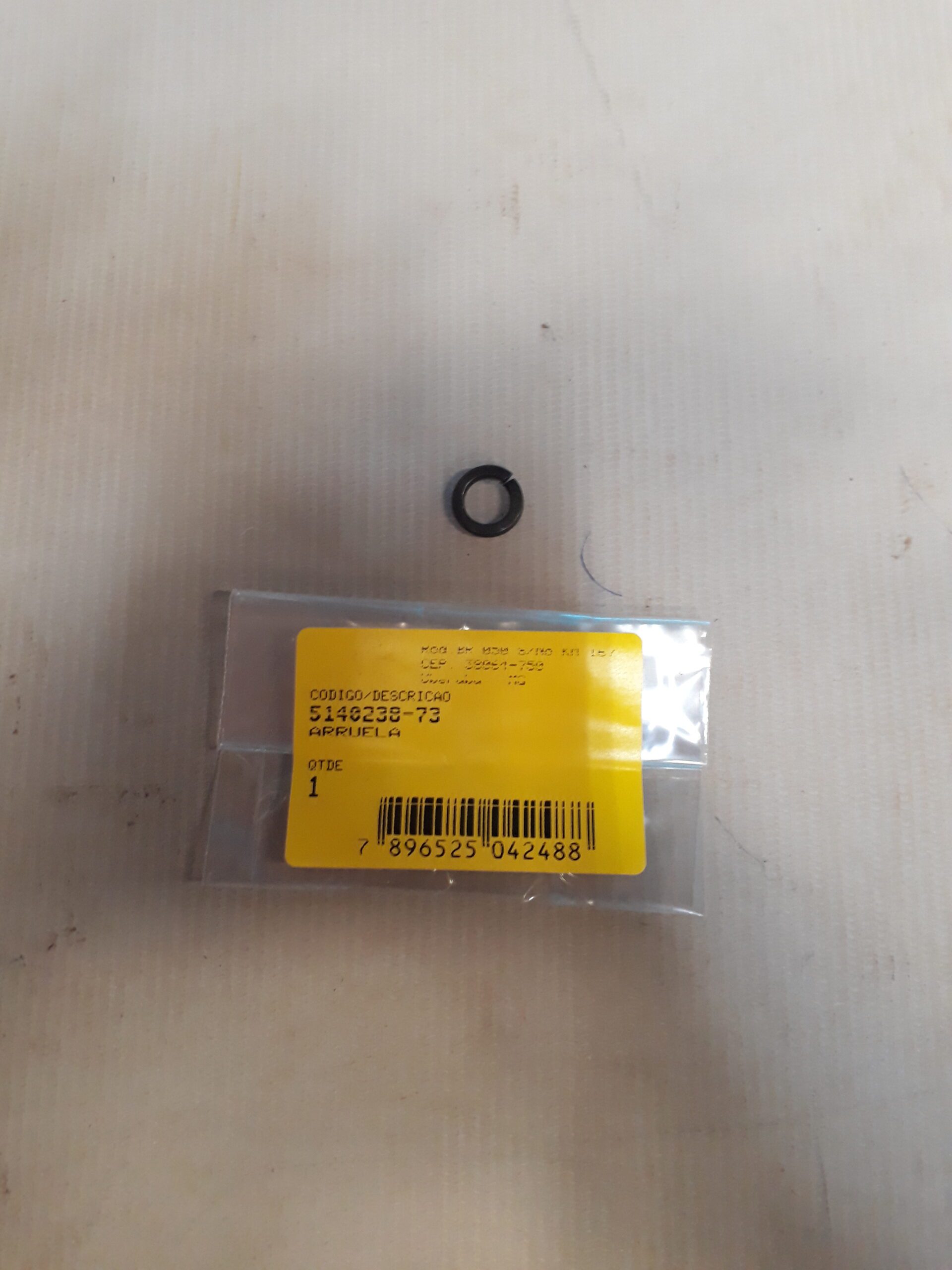 5140238-73 Arruela Para Martelo Demolidor Sthm10-b2 Stanley 5140238-73 - Imagem 1