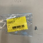 Parafuso Para Martelo Demolidor Sthm10-b2 Stanley 5140239-23