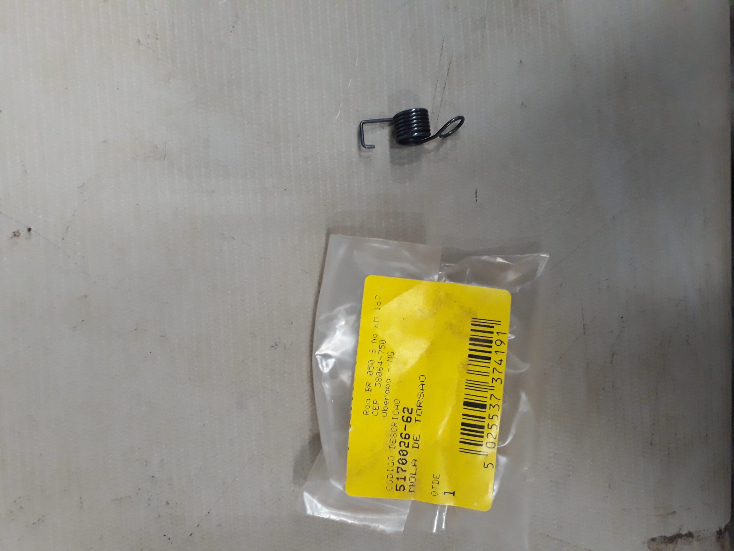 5170026-62 Mola De Torsao Para Serra Tico-tico Js10-b2 Black+decker 5170026-62 - Imagem 1