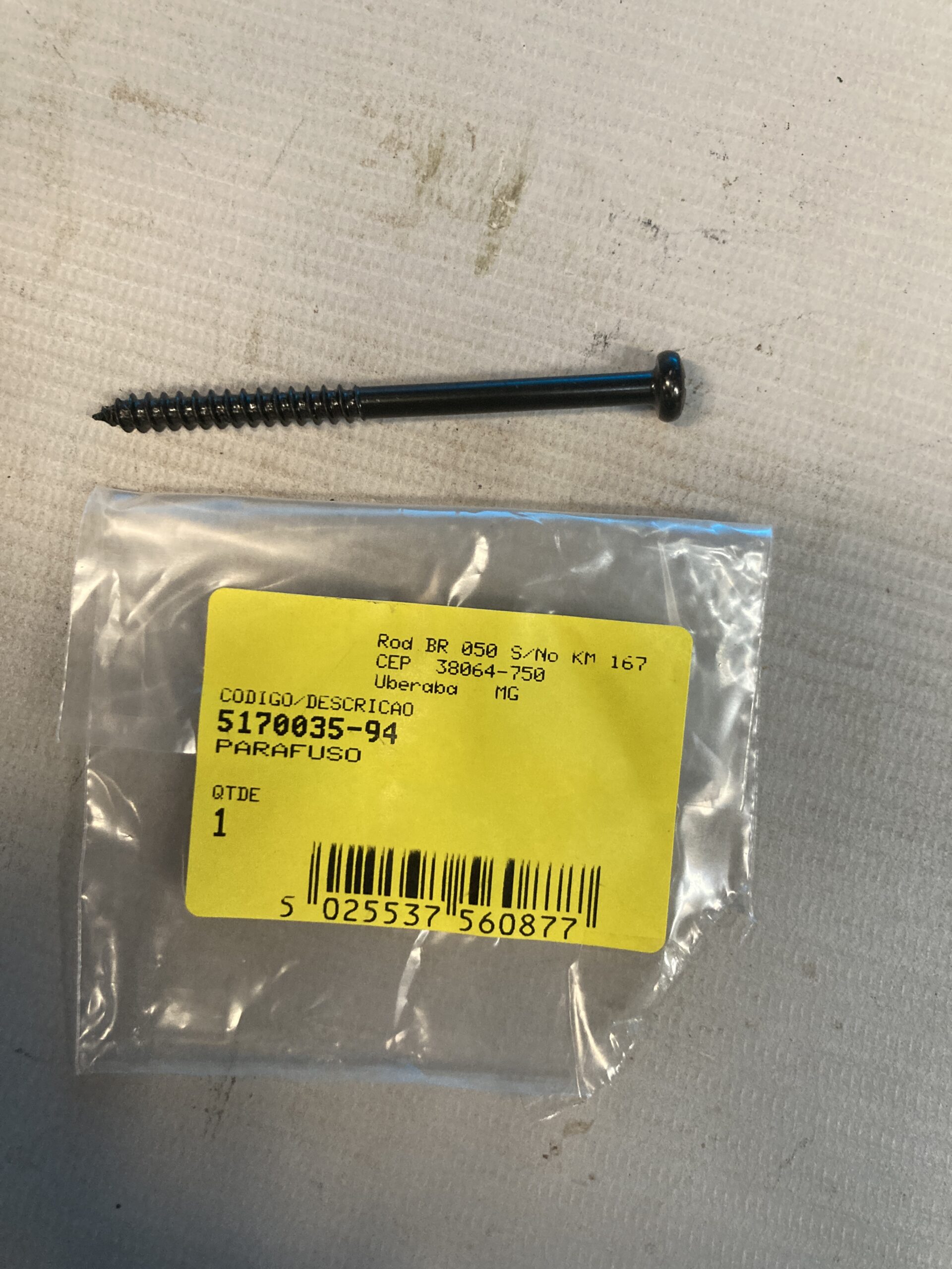 5170035-94 Parafuso Para Serra Esquadria Sm16-b2 Stanley 5170035-94 - Imagem 1