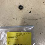 Porca Trava Para Serra Esquadria Sm16-b2 Stanley 5170036-09
