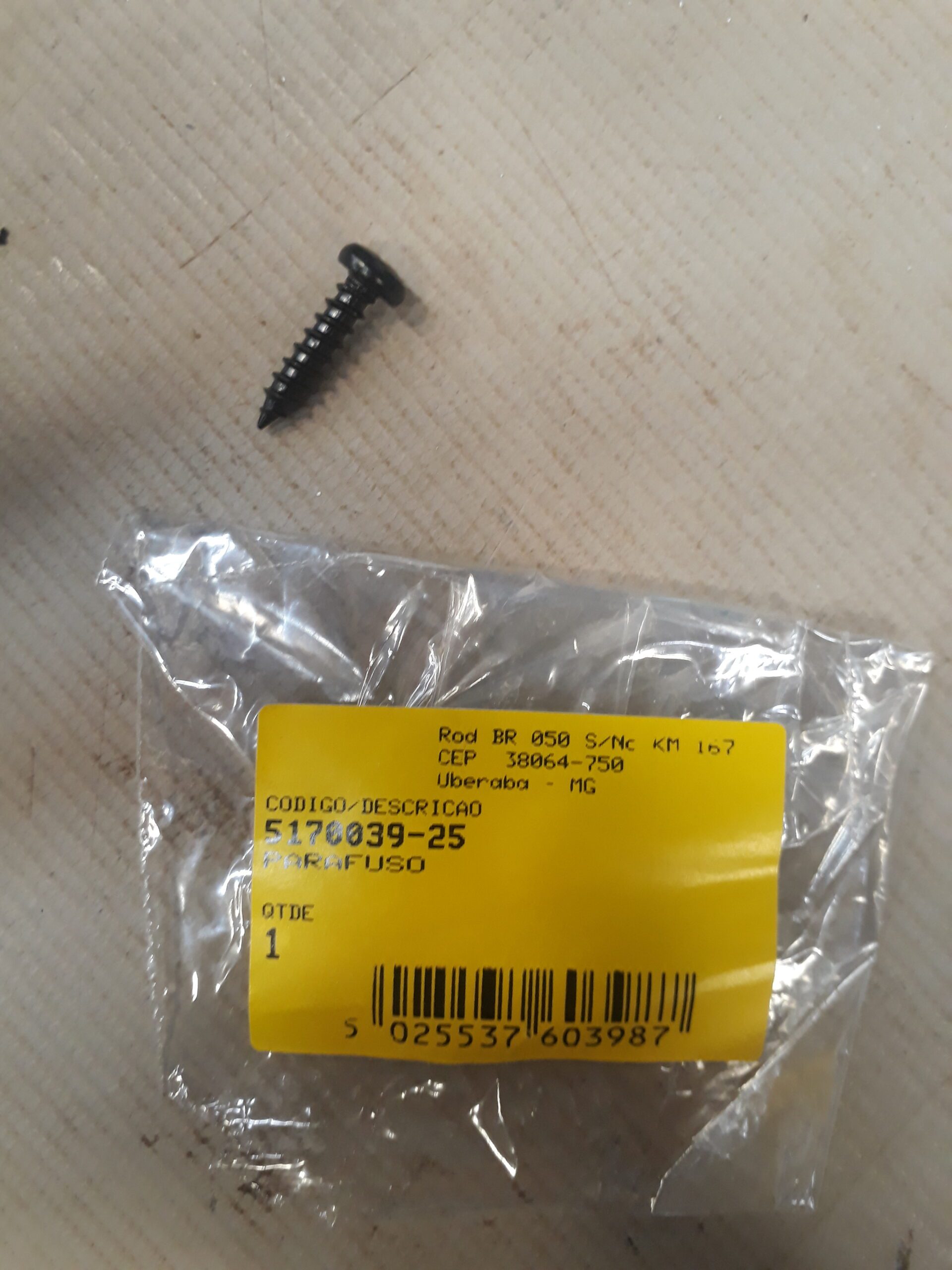 5170039-25 Parafuso Para Serra Esquadria Sm18-br Stanley 5170039-25 - Imagem 1