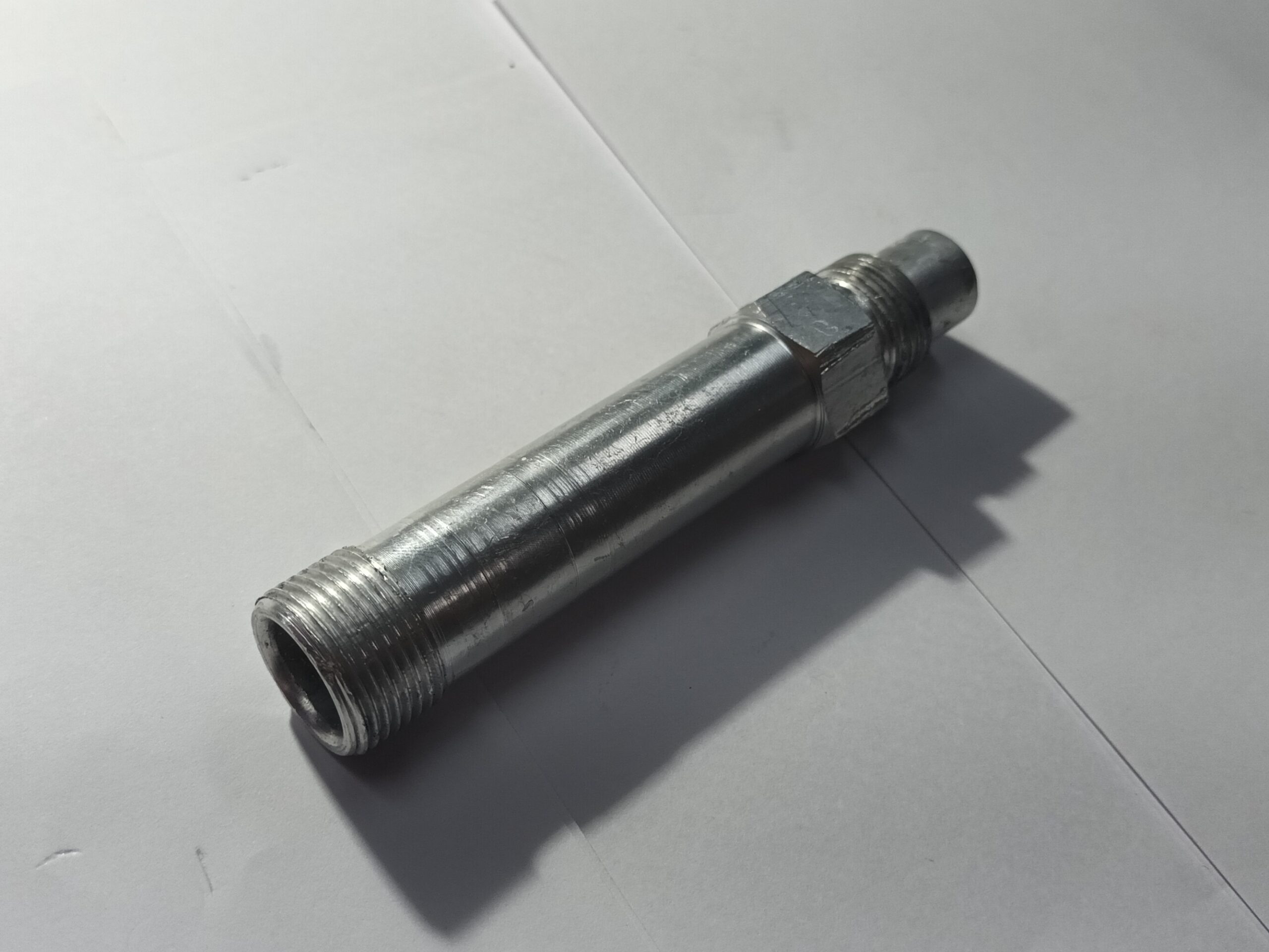 5170064-32 Tubo Conector De Saida Para Lavadora De Alta Pressão Bepwb2000-b2 Black+decker 5170064-32 - Imagem 1