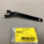 Chave Dois Pinos Para Serra Circular Stsc1718-b2 Stanley 90585849