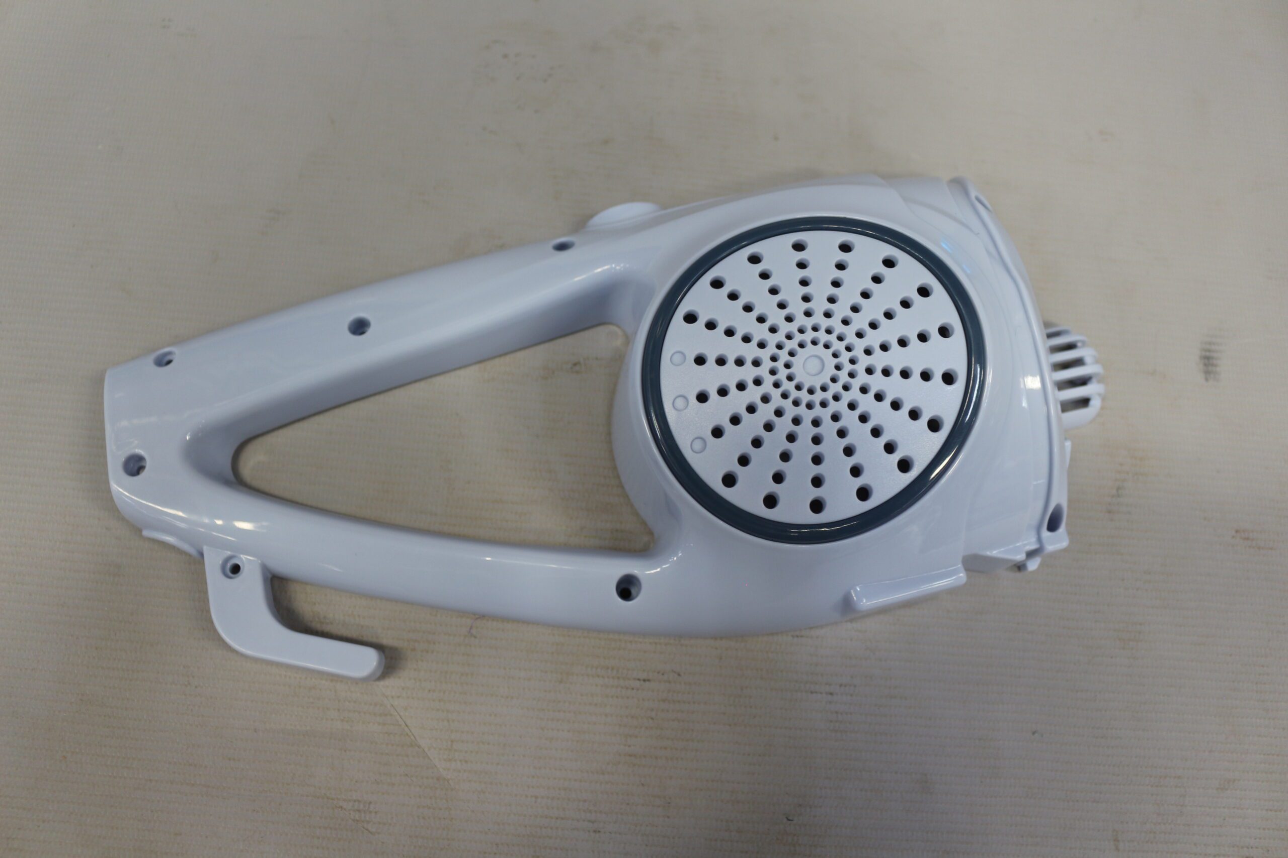 AV12SP03 Estrutura/emp Lateraldireita Para Aspirador De Pó Av12-b2 Black+decker Av12sp03 - Imagem 1
