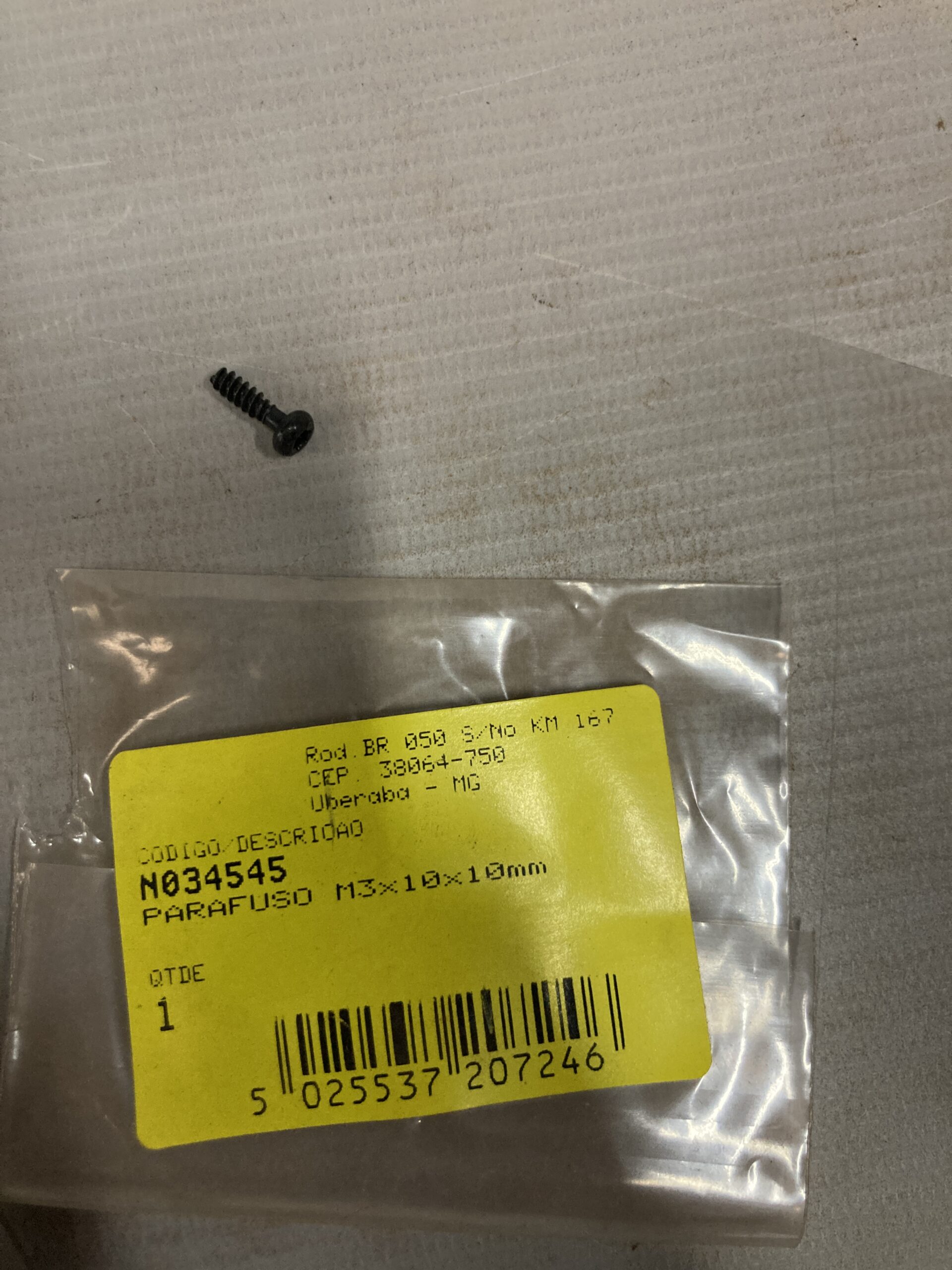 N034545 Parafuso M3x10x10mm Para Serra Circular Dcs570 Dewalt N034545 - Imagem 1