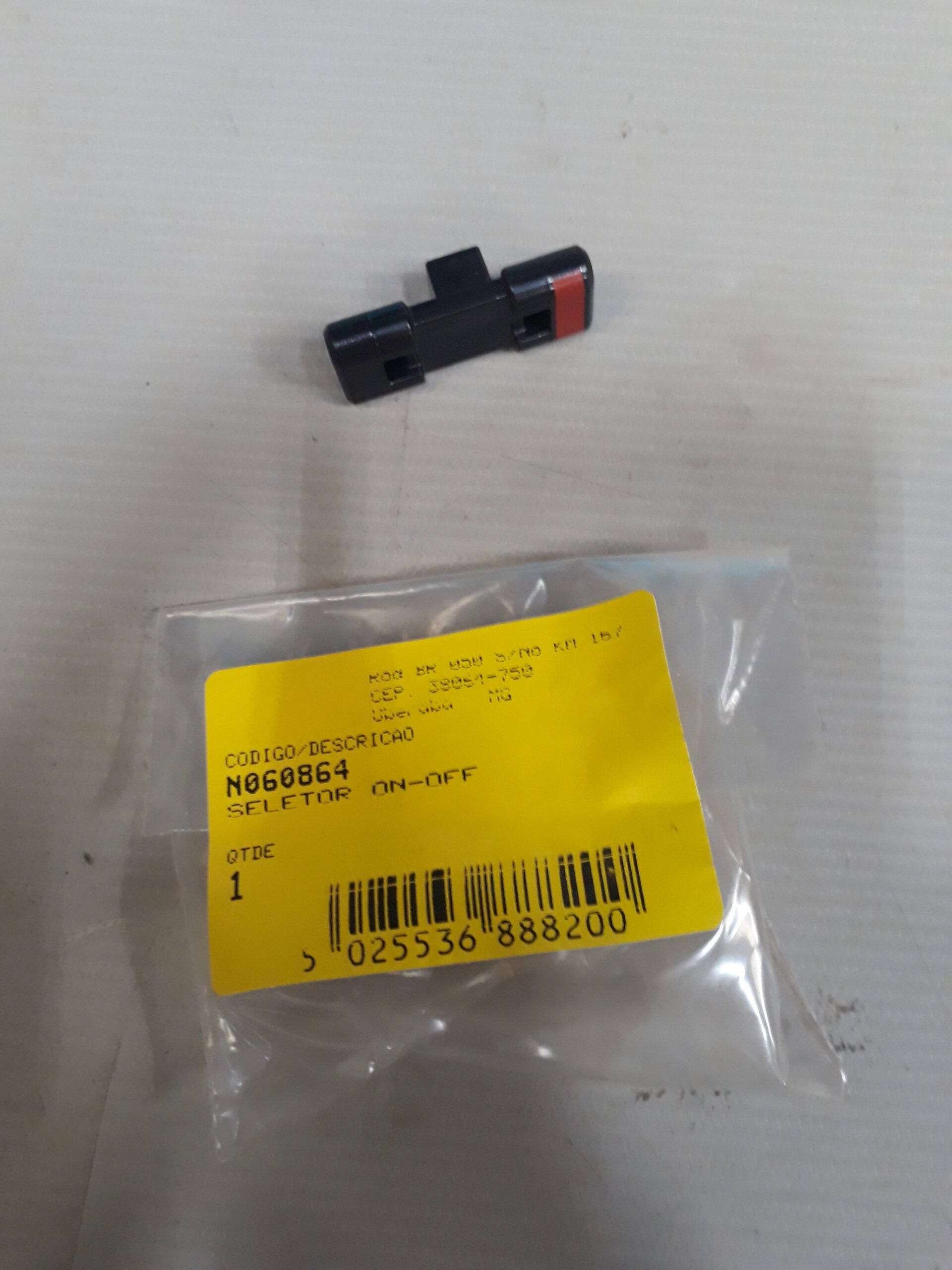 N060864 Seletor On-off Para Serra Sabre Dcs380-b3 Dewalt N060864 - Imagem 1