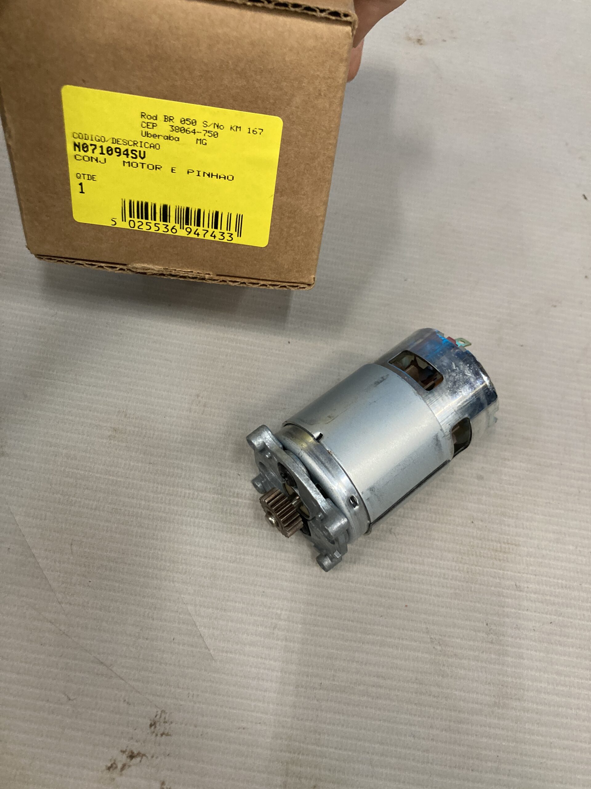 N071094SV Conj. Motor E Pinhao Para Parafusadeira Bateria 20v Dcd740b Dewalt N071094sv - Imagem 1