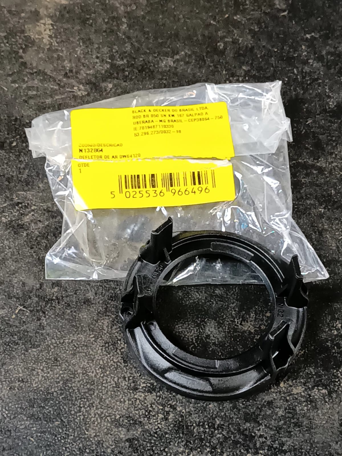 N132864 Defletor De Ar Dwe4120 Para Esmerilhadeira Angular Dwe4120b2 Dewalt N132864 - Imagem 1