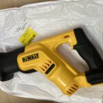 Conj. Empunhadura Para Serra Sabre Dcs387b Dewalt N406597