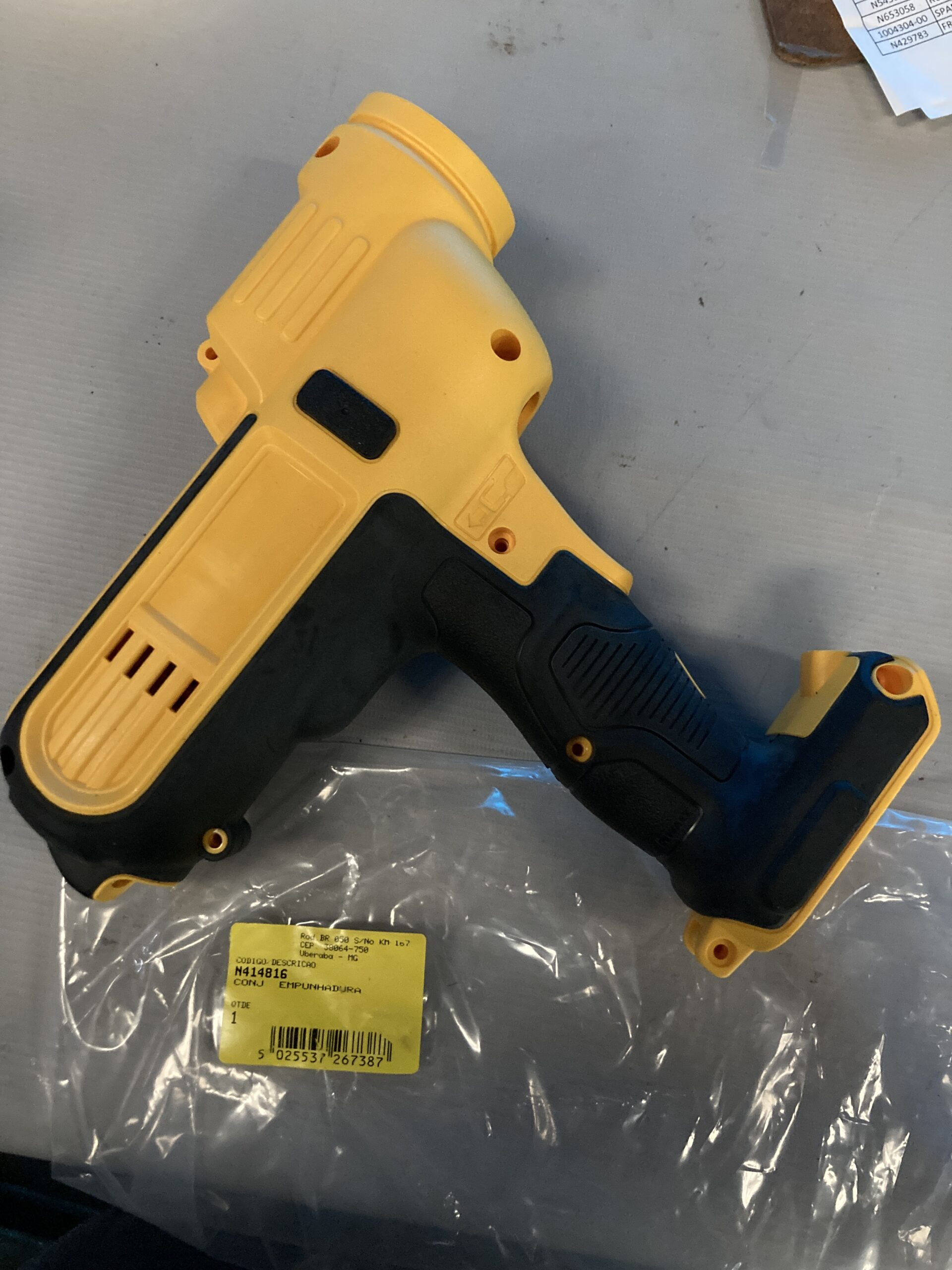 N414816 Conj. Empunhadura Para Pistola Aplicadora De Silicone E Selantes Dce560b Dewalt N414816 - Imagem 1