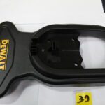 Guarda 15' Pol. Para Aparador De Grama Dcst970b Dewalt N512929
