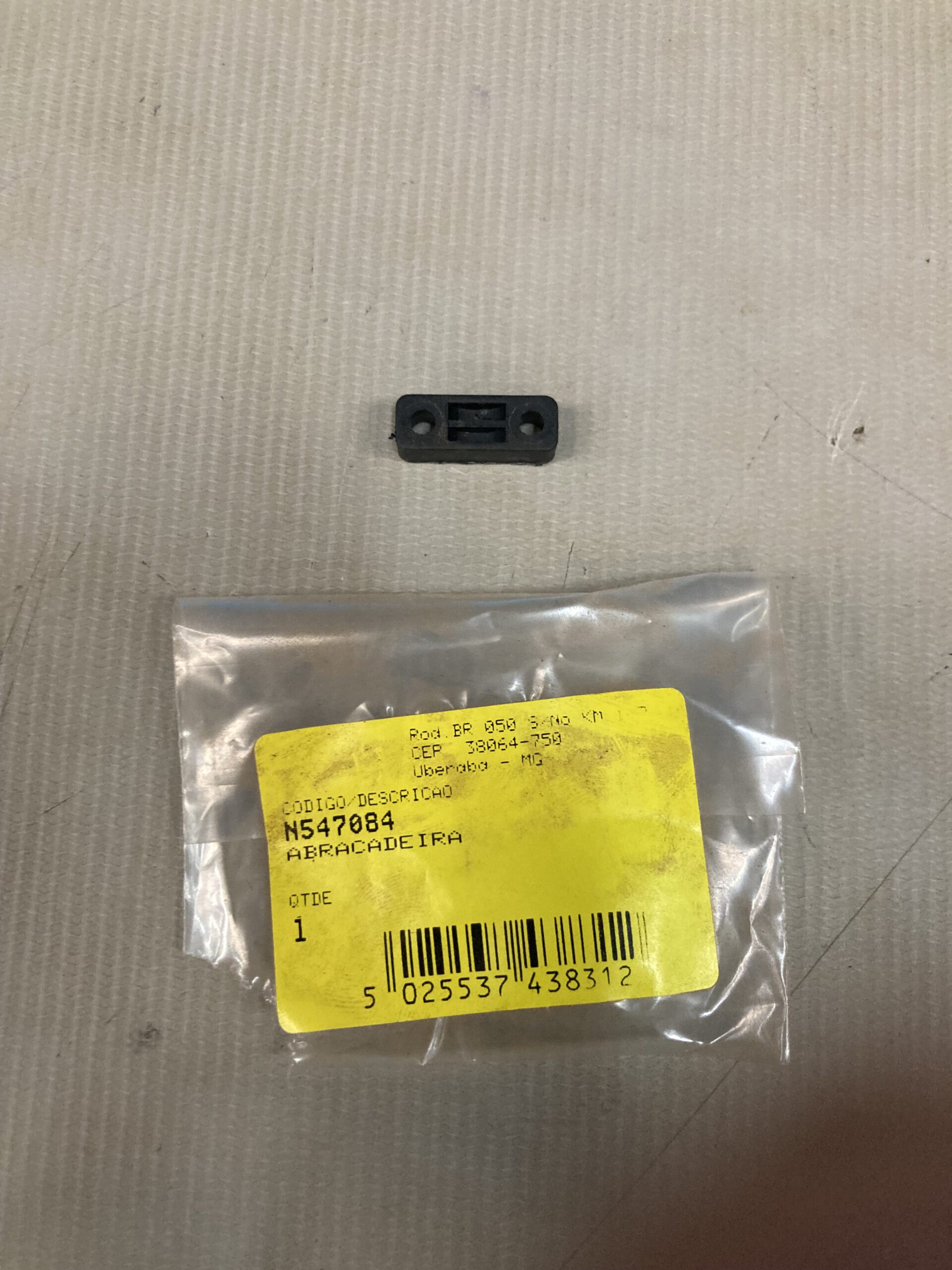 N547084 Abracadeira Para Serra Tico-tico Sj45-b2 Stanley N547084 - Imagem 1