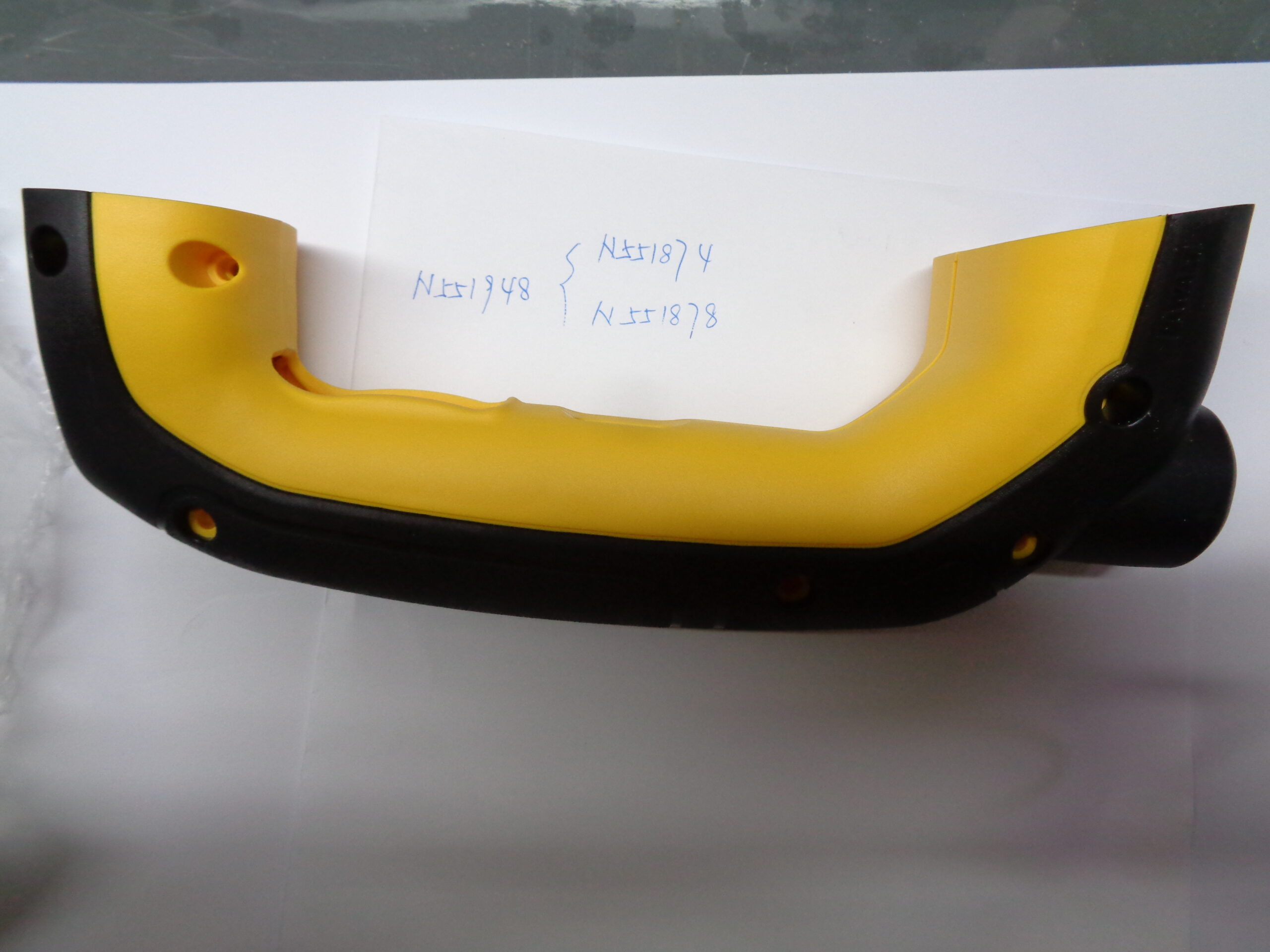 N551948 Empunhadura Traseira Para Martelo Perfurador D25733-b2 Dewalt N551948 - Imagem 1