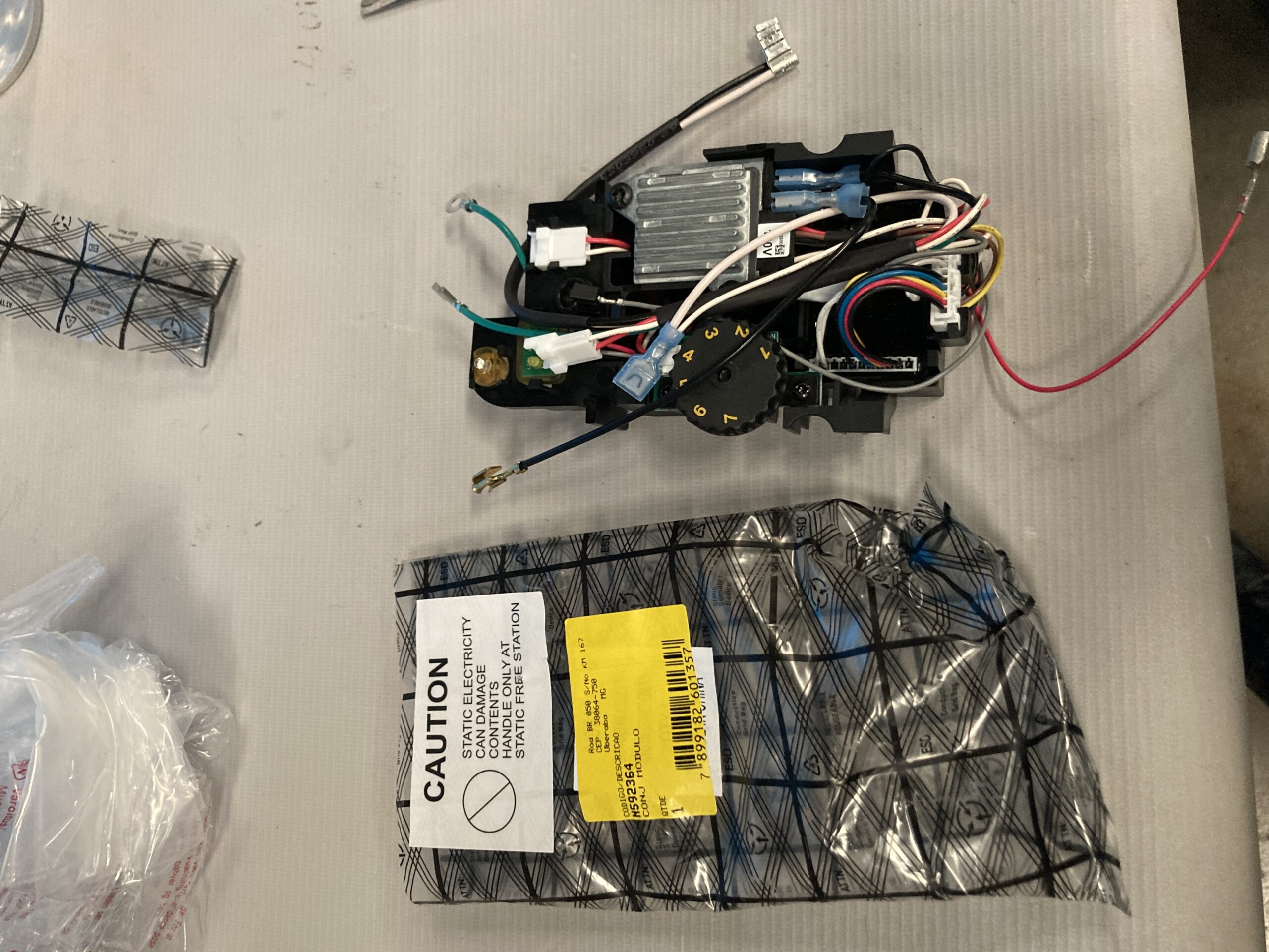 N592364 Conj Modulo Para Martelo Perfurador D25773-b2 Dewalt N592364 - Imagem 1