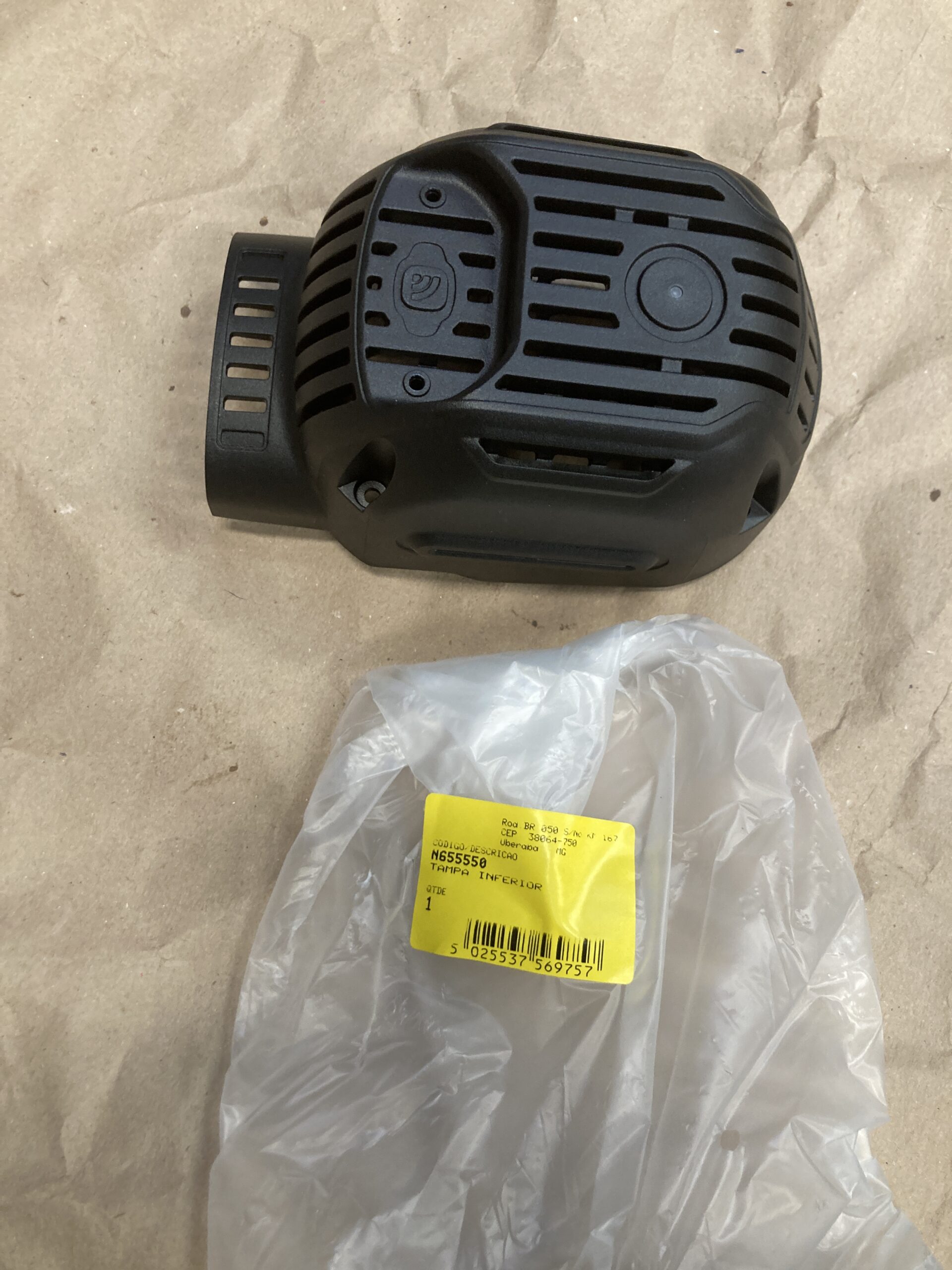 N655550 Tampa Inferior Para Martelo Perfurador D25614-b2 Dewalt N655550 - Imagem 1