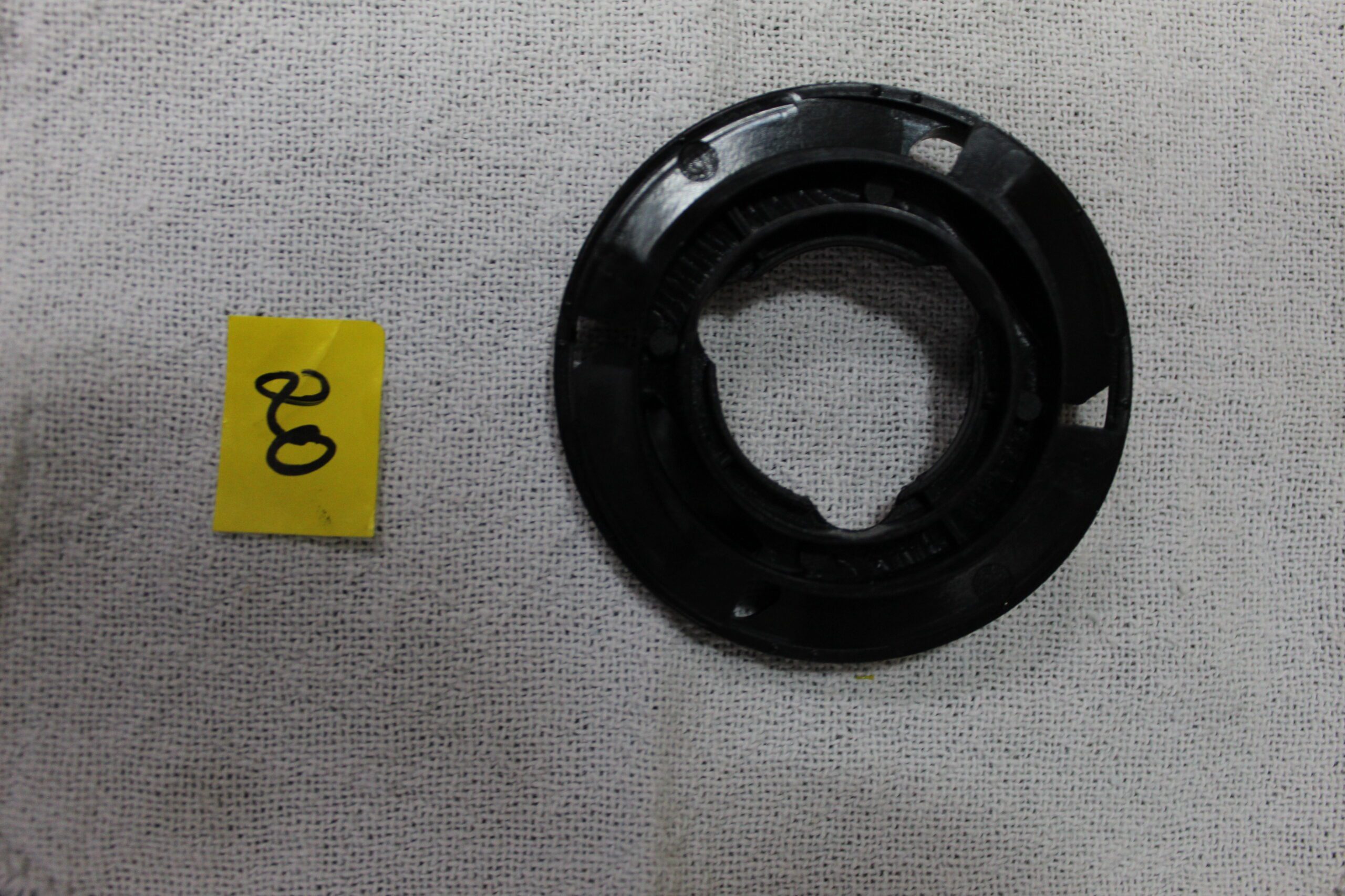 N726572 Defletor Frontal Para Esmerilhadeira Angular Stgs9115-b2 Stanley N726572 - Imagem 1