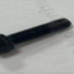 Parafuso M4 X 16 Para Aparador De Grama Dcst922be Dewalt N776093
