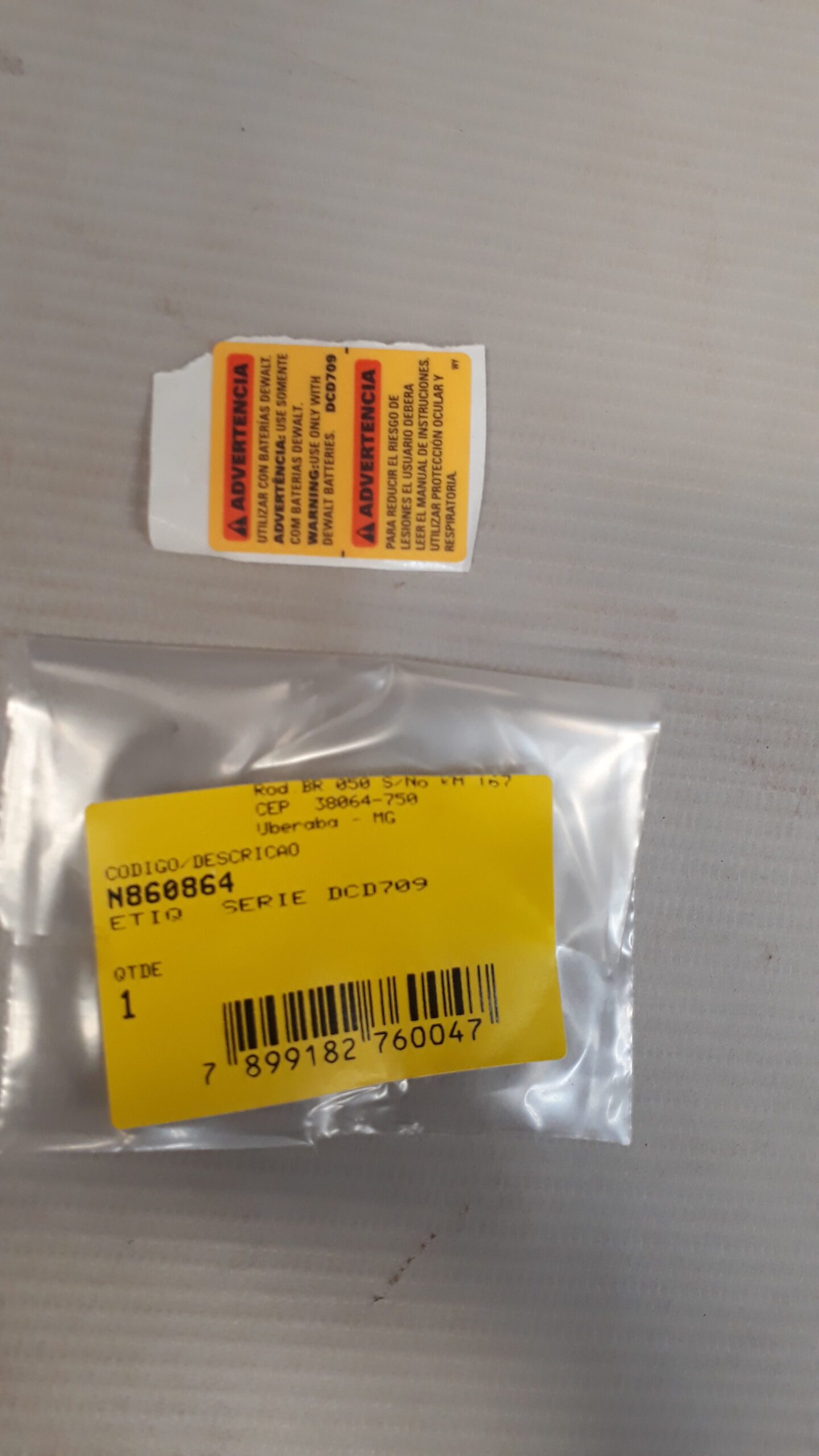 N860864 Etiq. Serie Dcd709 Para Parafusadeira Bateria 20v Dcd709 Dewalt N860864 - Imagem 1