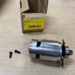 Conj. Motor/pinhao 20v Para Serra Sabre Stct1820d-br Stanley N925423