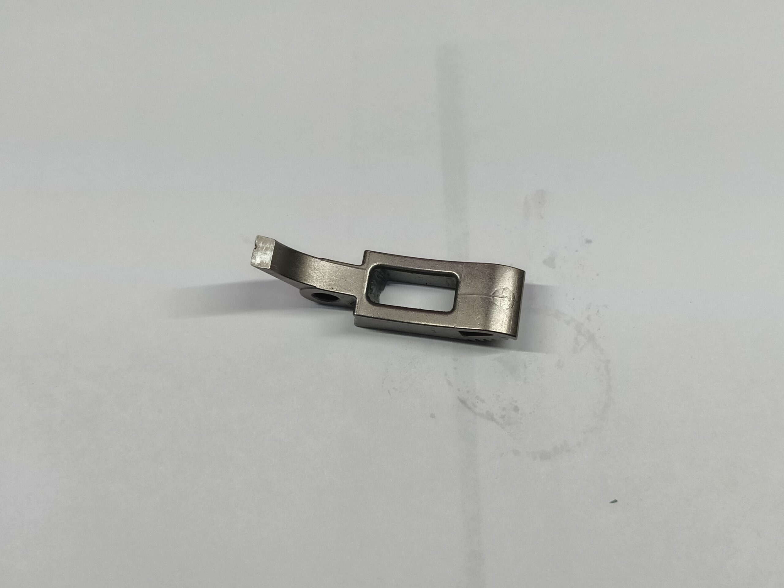 NA046540 Lingueta Dupla Para Chave Catraca Dcf510b Dewalt Na046540 - Imagem 1
